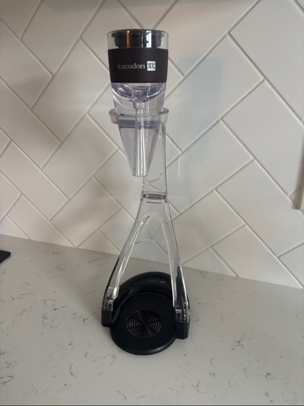 KuraDori Clear and Black Cold wine decanter stand.